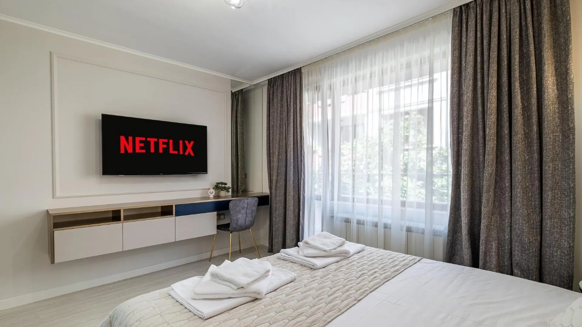 Perfect Stay Near Sea Garden Varna Apartment